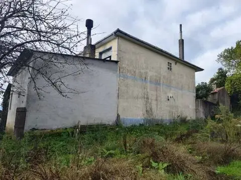 Casa rústica en Pantón