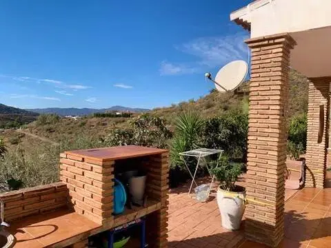 Chalet en Viñuela