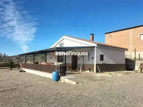 Chalet en Castelló de Farfanya