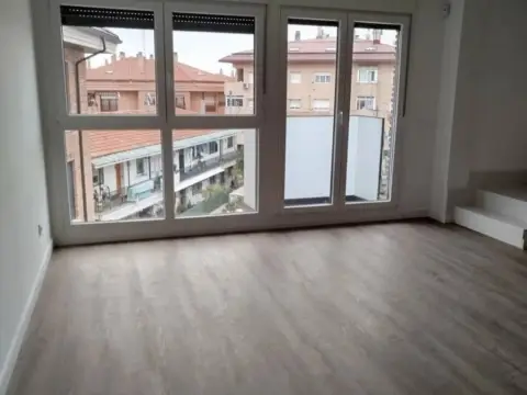 Piso en Zona calle Casa Amarilla