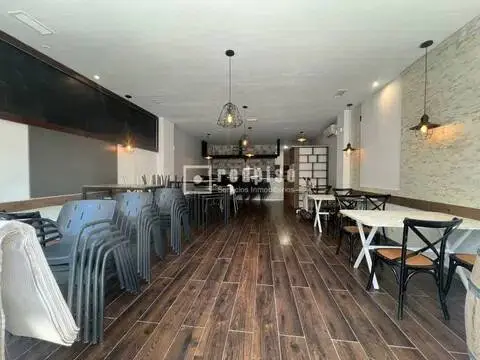 Local comercial en El Bajondillo