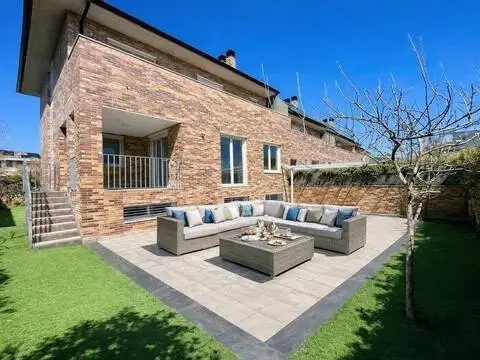 Casa en Los Satélites-Roza Martín