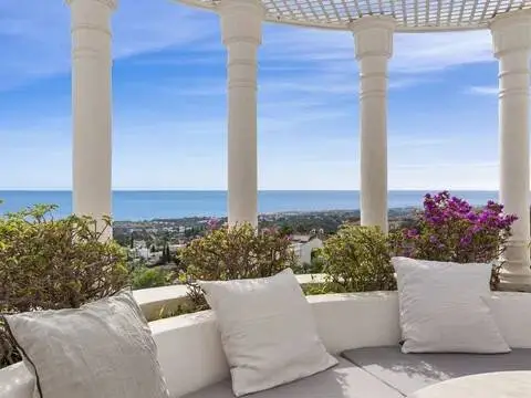 Piso en Urbanización Marbella Hill Club