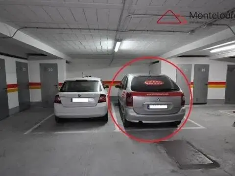 Garaje en Muros