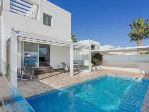 Chalet en Los Dolses-Montezenia-Lomas de Cabo