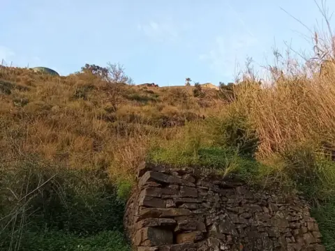 Terreno en calle Camino del Rio de Gui