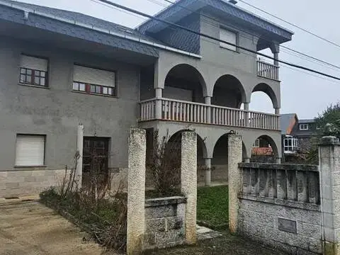 Chalet en Cabañas Raras
