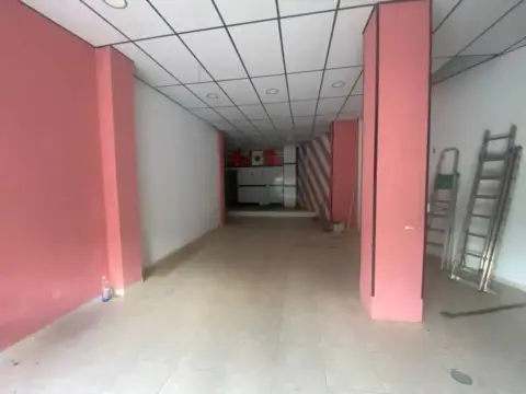 Local comercial en Carrer del Sant Crist