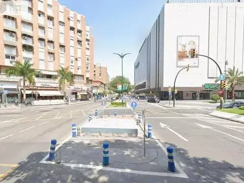 Garaje en La Aurora-La Alameda