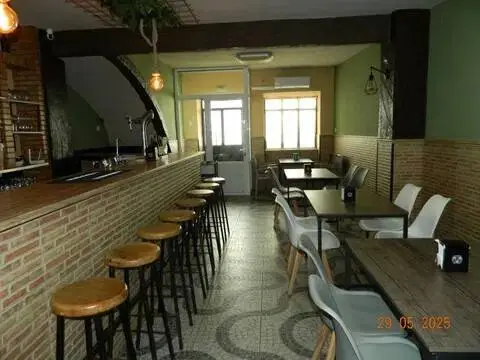 Local comercial en calle Altozano