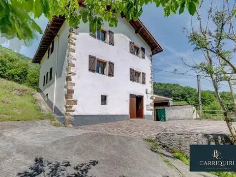 Casa rústica en Oiz