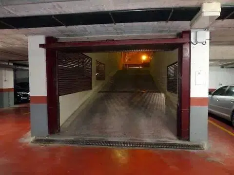 Garaje en Zona Universitaria