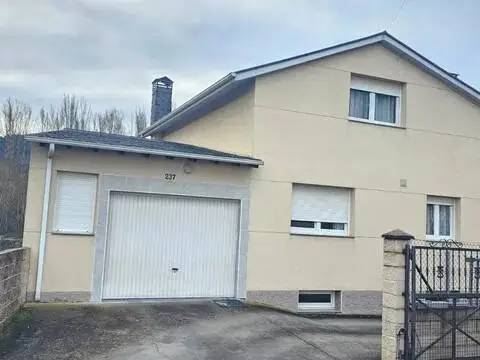 Chalet en Flores del Sil-La Martina