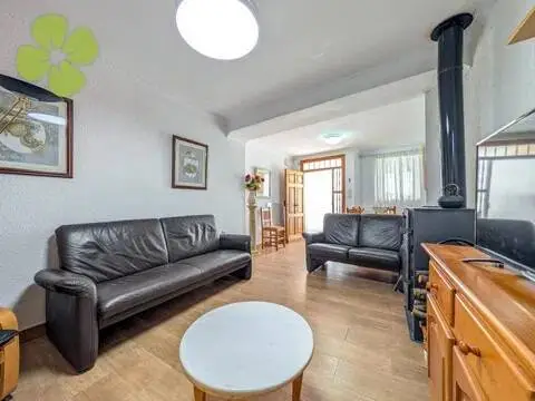 Chalet en Líjar
