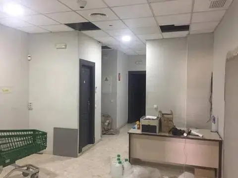 Local comercial en Avenida de las Ciencias