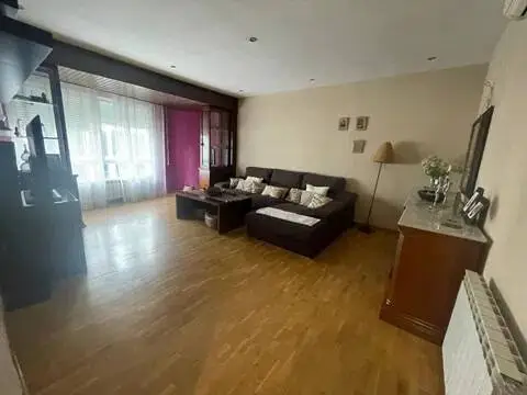 Piso en calle del General Aguilera