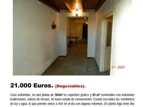 Casa rústica en calle Reyes Huertas