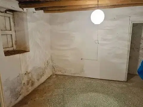 Casa rústica en calle Reyes Huertas
