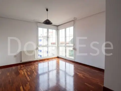 Piso en calle Gijon - Av Schulz, 62