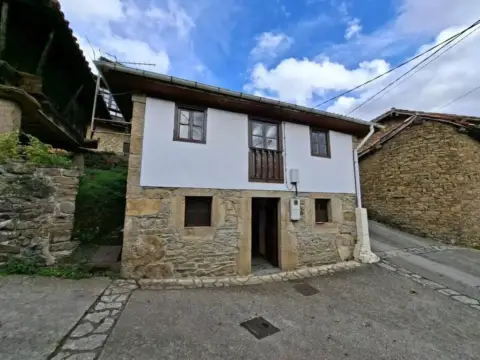 Chalet en Barrio (Caso)