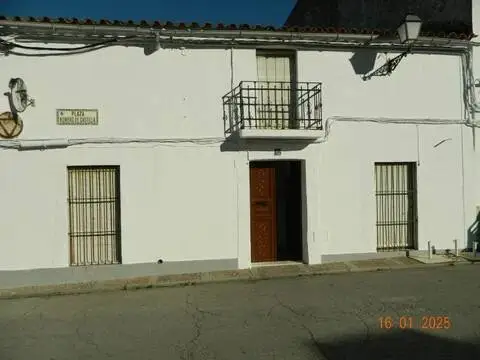 Casa rústica en Plaza Romero de Castilla