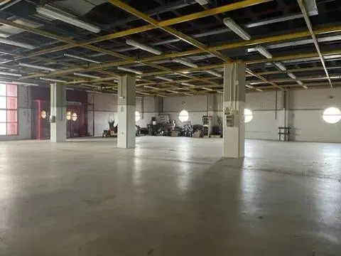 Nave industrial en Puente Tocinos