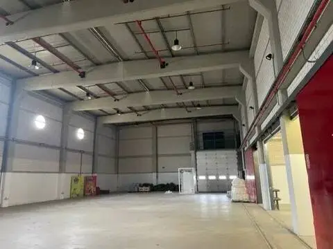 Nave industrial en Puente Tocinos