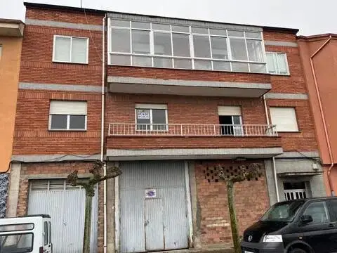 Piso en calle calle Iglesia Penalba, 32