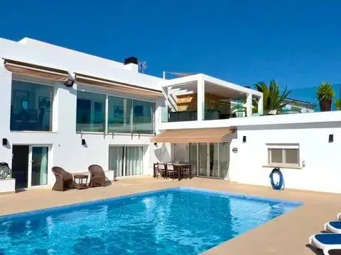 Chalet en Pinar del Abogat-Cometa