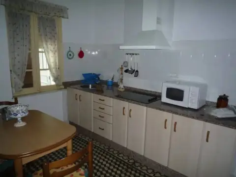 Chalet en Cacabelos