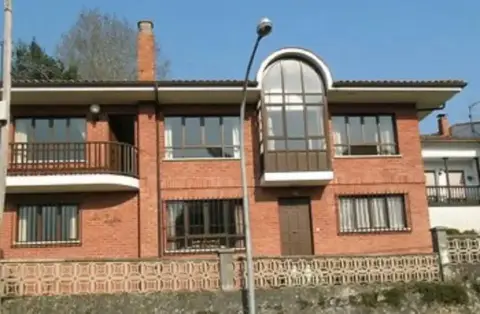 Piso en Lugar de Celoriu