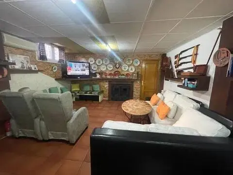 Chalet en El Perchel-Puerta de Toledo-Atalaya