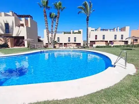 Casa adosada en calle del Valle del Almanzora