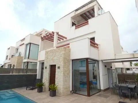 Chalet en Ciudad Quesada