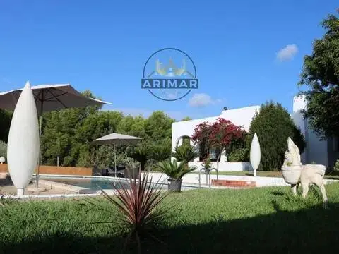 Chalet en Montornés-Las Palmas-El Refugio