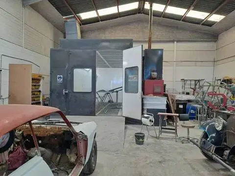 Nave industrial en Valencia de Las Torres