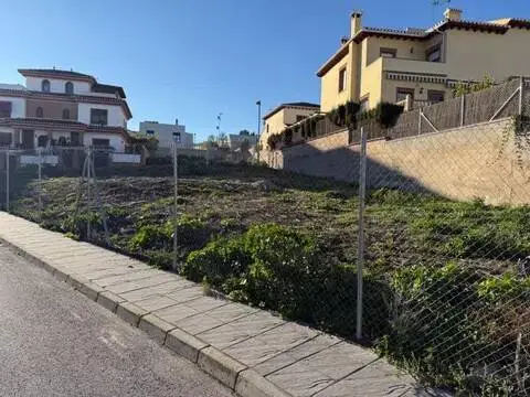 Terreno en La Zubia