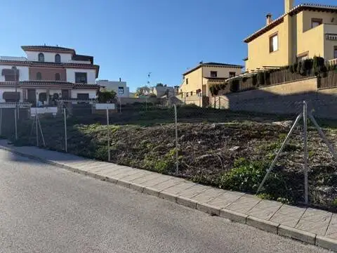 Terreno en La Zubia