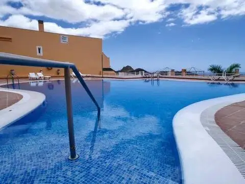 Piso en Chayofa