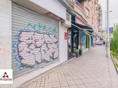 Local comercial en San Ildefonso (Hospital Real)