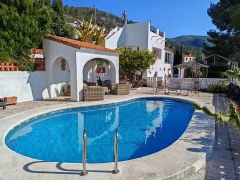 Chalet en Carrer Massil