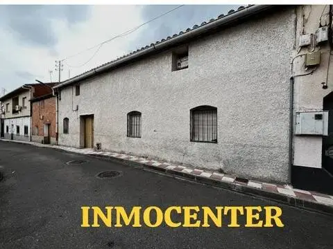 Casa rústica en calle de Sileras