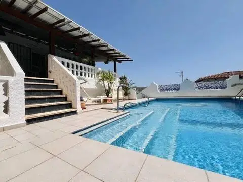 Chalet en Santa Anna-Urbanitzacions