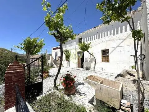 Casa rústica en Oria