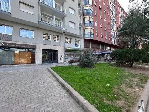 Local comercial en Carrer del Cardenal Reig