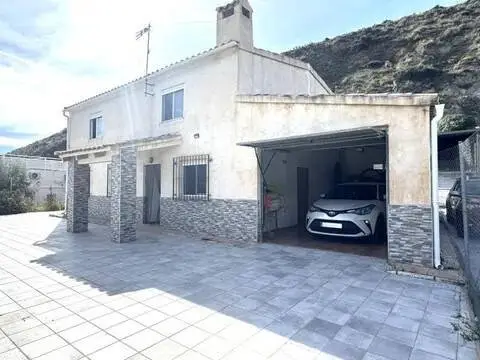 Casa rústica en Oria