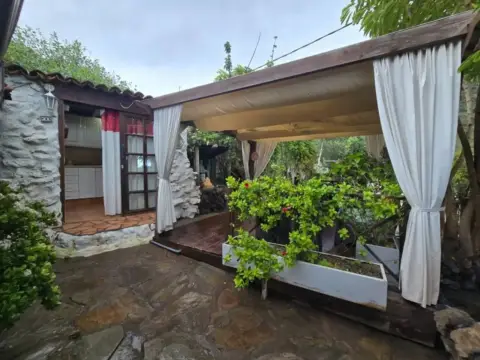 Chalet en Buzanada-Valle de San Lorenzo-Cabo Blanco