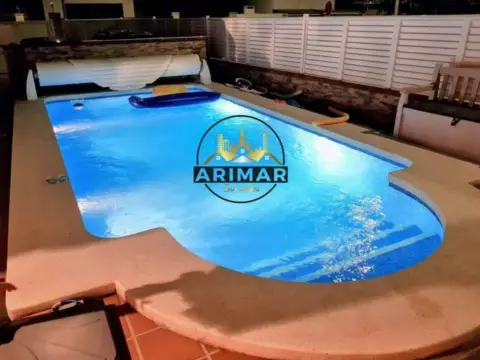 Casa adosada en Zona Platges