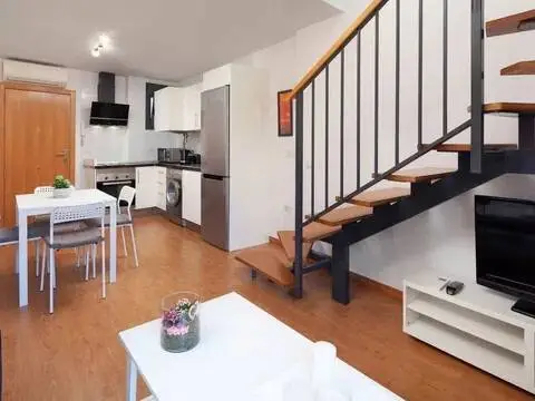 Piso en La Trinidad-Mármoles-Perchel Norte