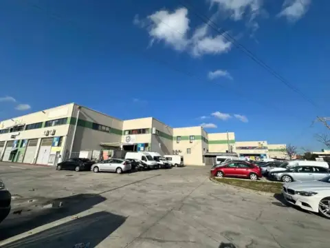 Nave industrial en Centro
